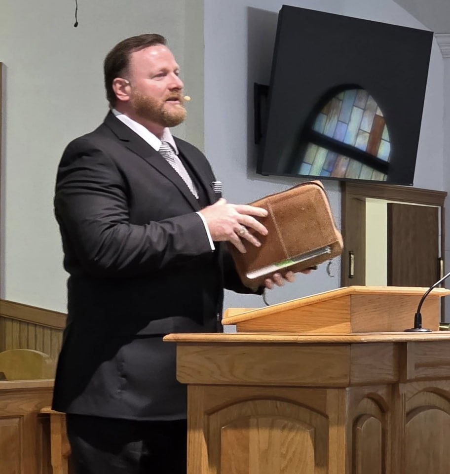 Pastor Danny R. Broyles